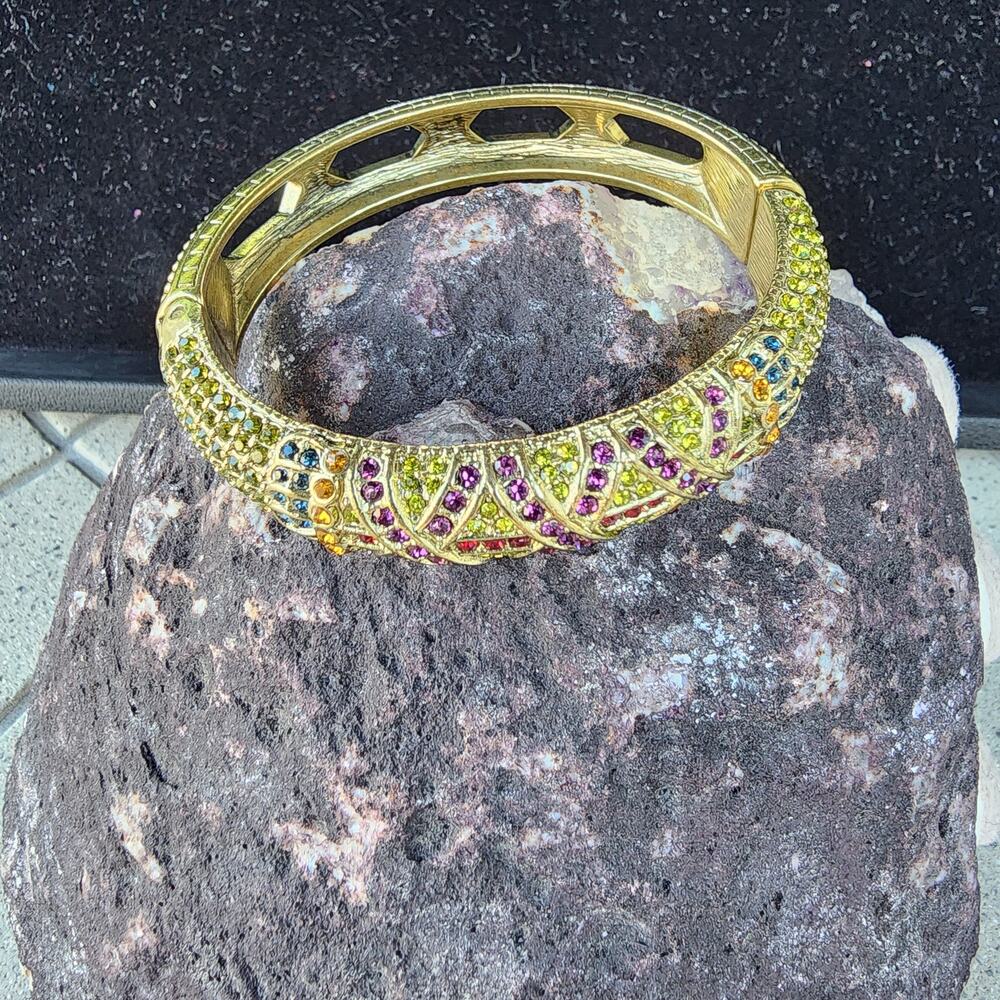 Heidi Daus Triple Play X-Ceptional Crystal Dome Bangle Bracelet - Picture 4 of 13